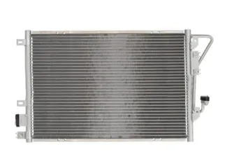 Condensador renault clio ii 1.2-1.4-1.6-2.0 98/.. / Con Secador / Oem 7700414103/8660002513