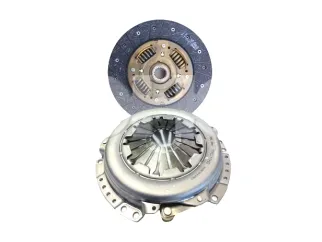 KIT EMBRAGUE TOYOTA COROLLA 1.8 16V (CAJA 6TA) 15/../YARIS/ETIOS 1.5 16V (CAJA 6TA) 16/.. DISCO 213MM PLACA 215MM