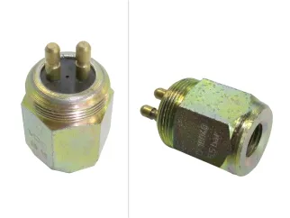 SENSOR PRESION MERCEDES BENZ CAMION 1114 88/90 / MERCEDES BENZ CAMION 1118 88/90